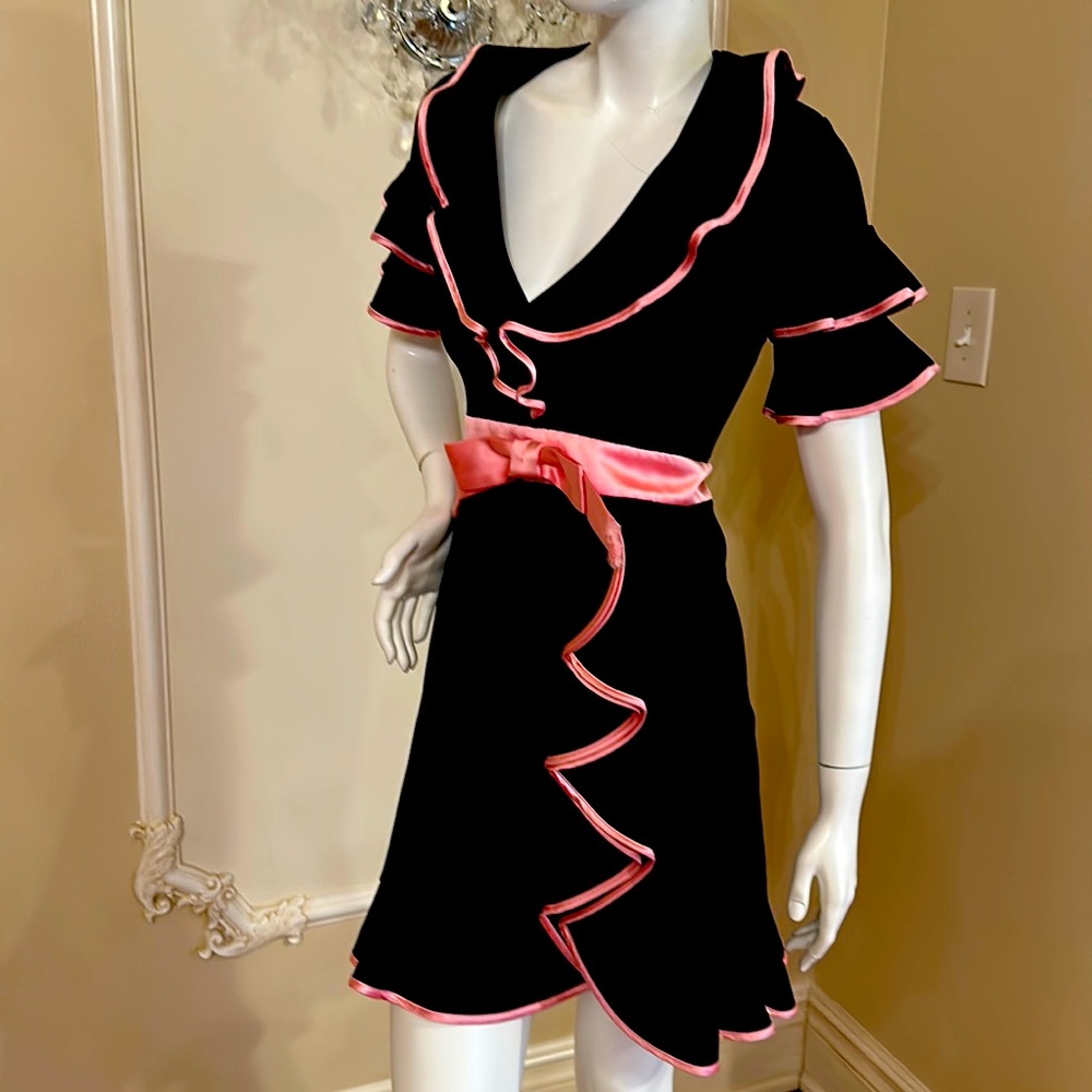 Gucci Black Stretch Jersey Ruffle Dress Pink Satin Bow Trims SIZE S RETAIL$2850